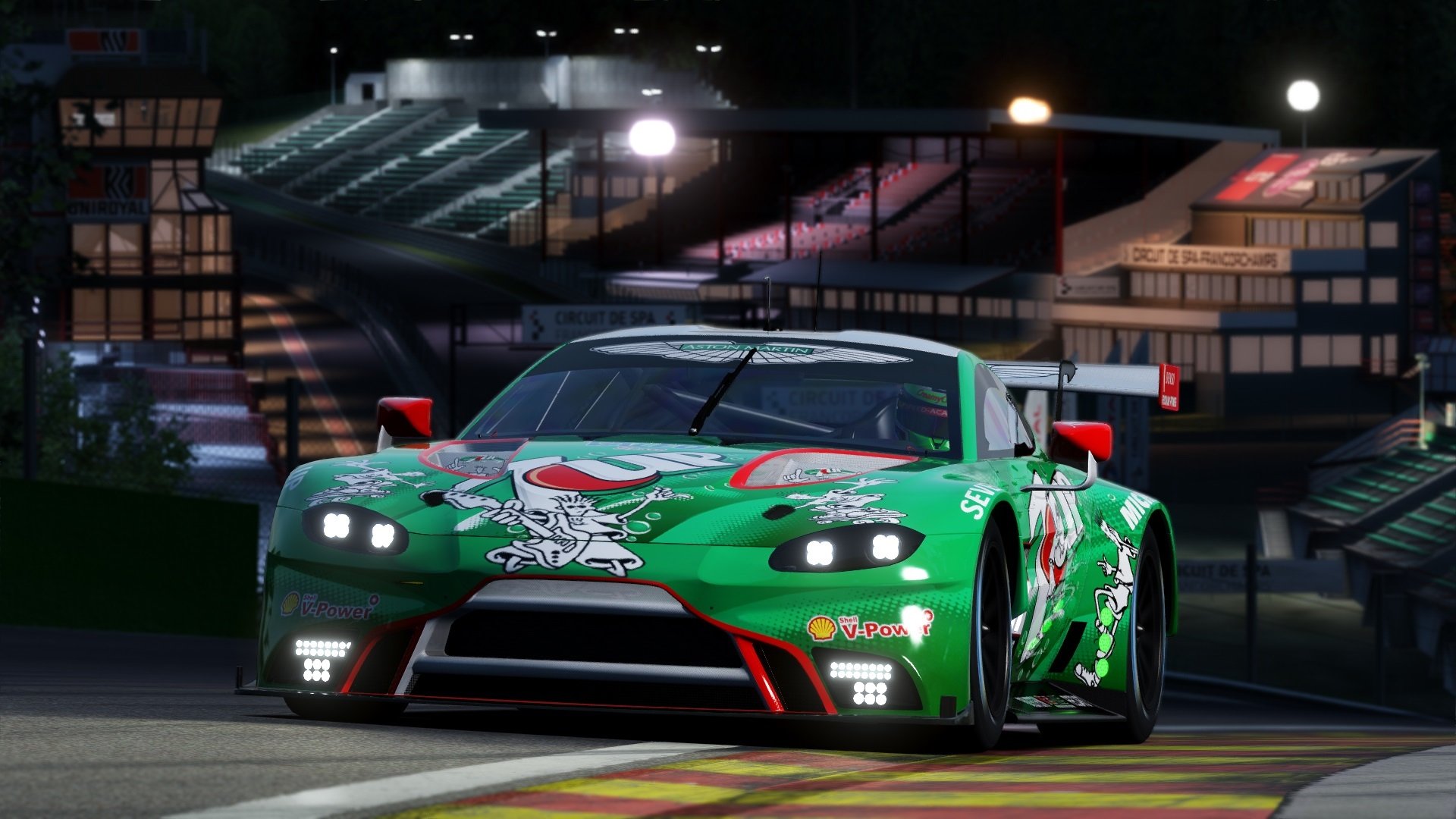 拜仁强打右路，频频撕裂博卡防线，拜仁一直很强