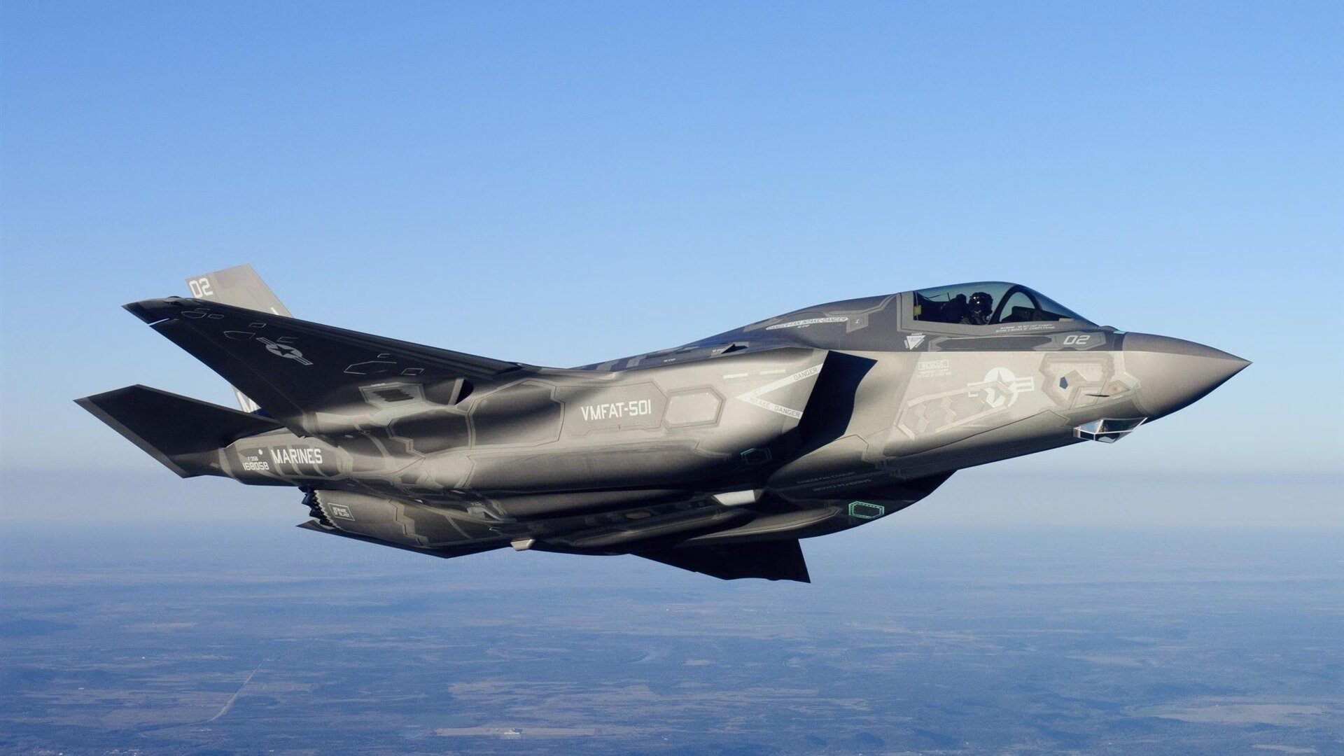 比赛节奏波动是否与球队轮换深度存在相关性,节奏与比例