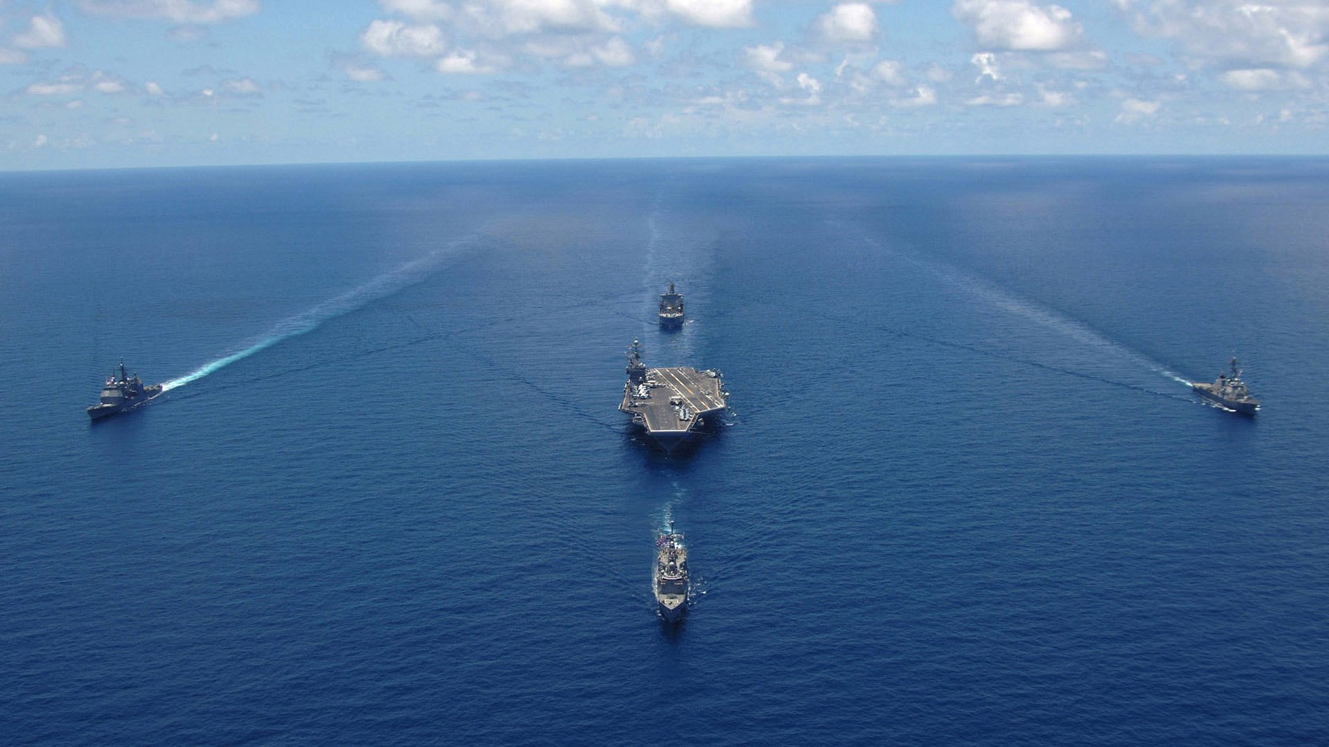 热刺中场厚度增加提高控球稳定性，热刺防守