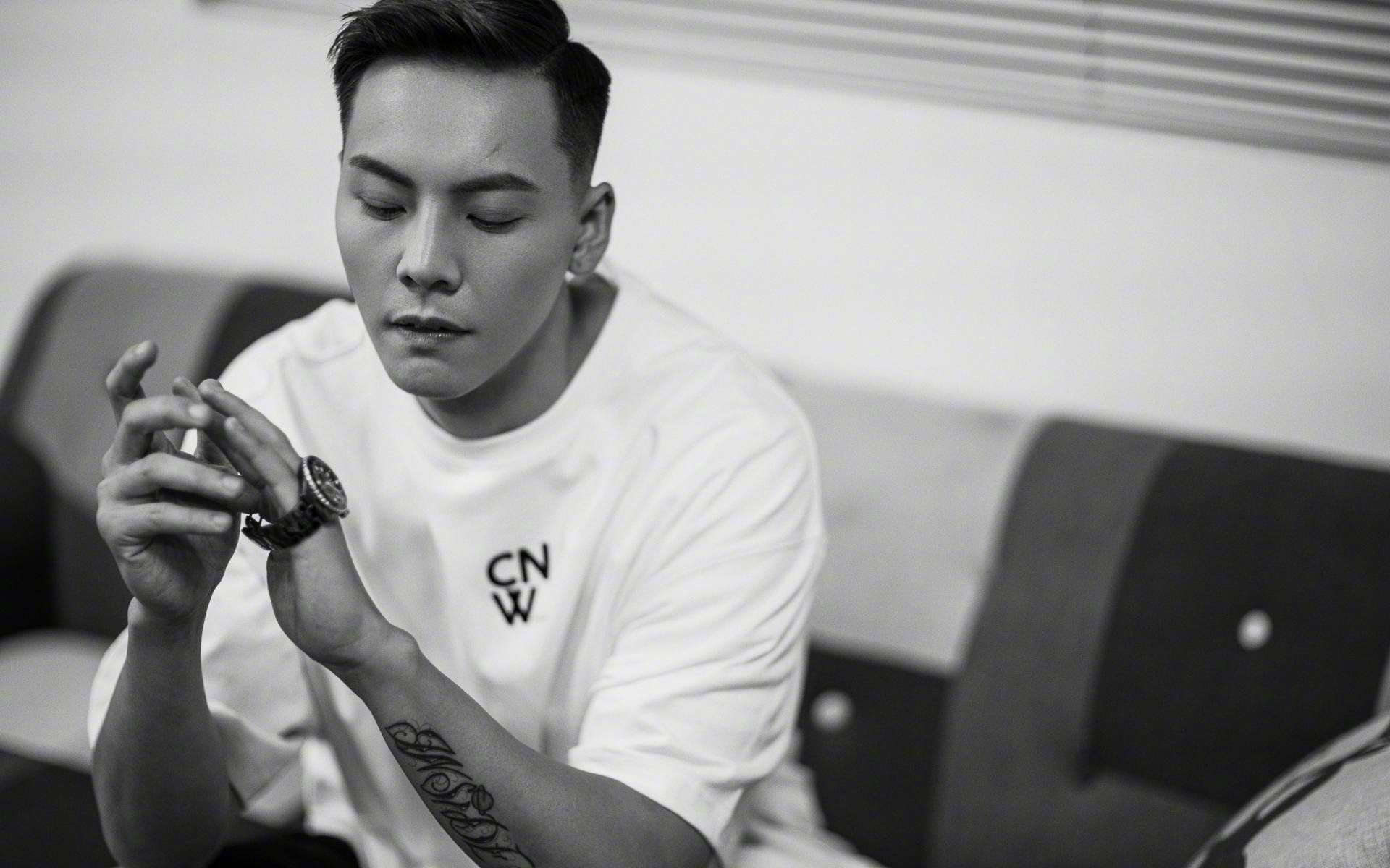 突尼斯男队自由泳冲刺力强劲,突尼斯篮球联赛赛程