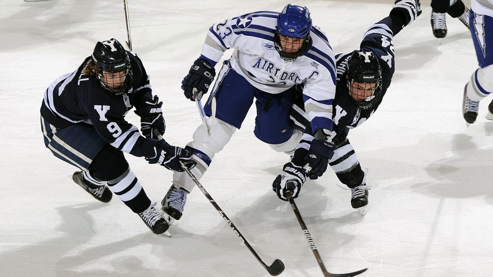 【智能化裁判系统】机器人裁判对传统裁判的冲击与融合，机器人裁判员