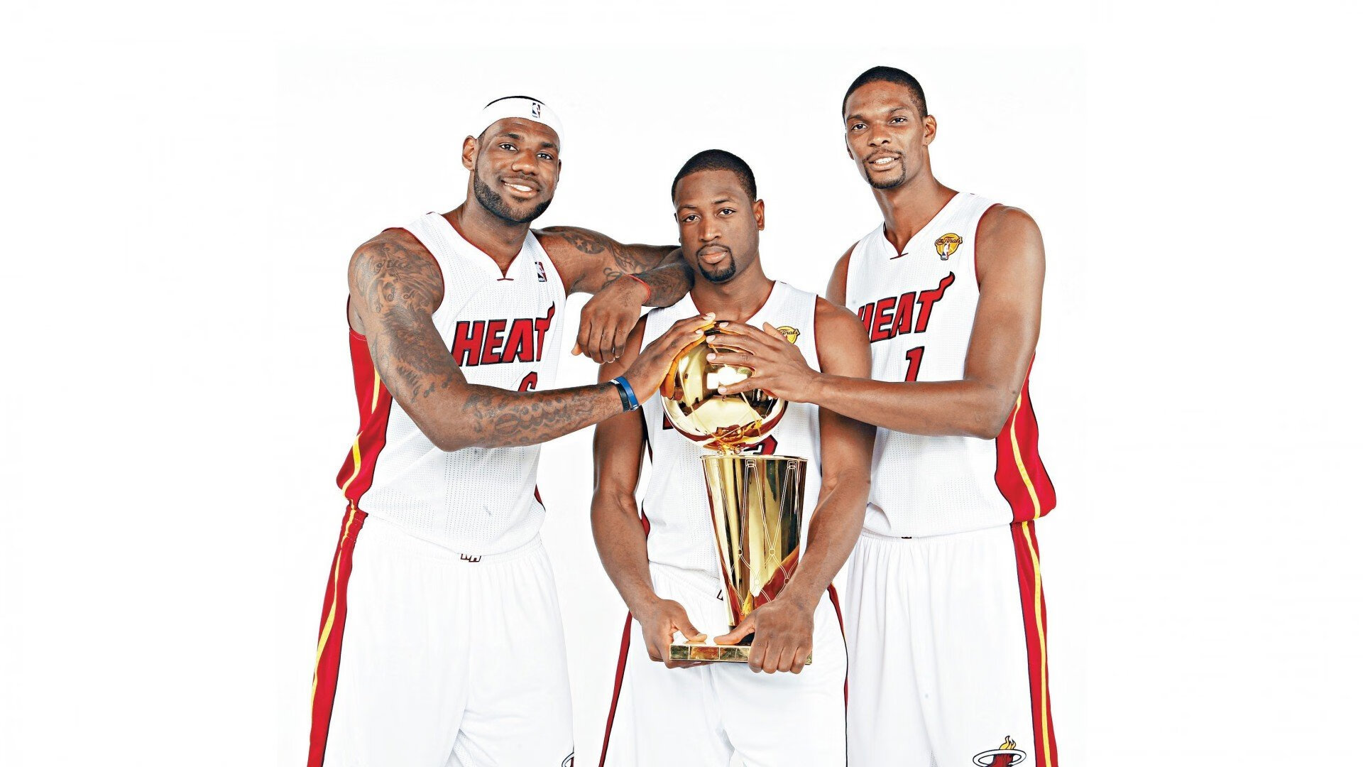 内容创新带动行业繁荣：从传统转播到短视频、多平台多形态，内容创作行业