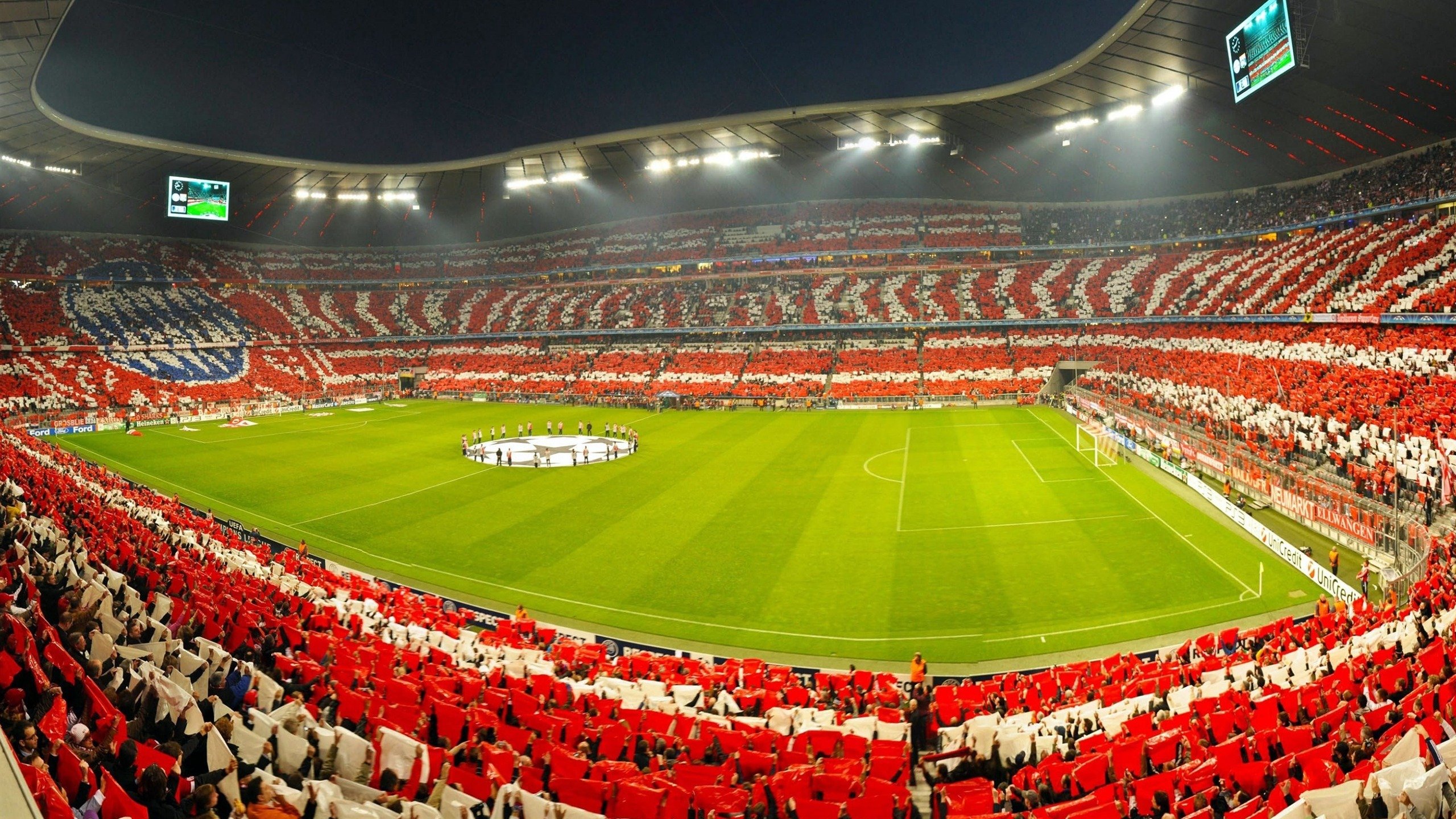 KAIYUNAPP-欧冠赛事广告策略分析：多元化营销的典范，欧冠场边广告