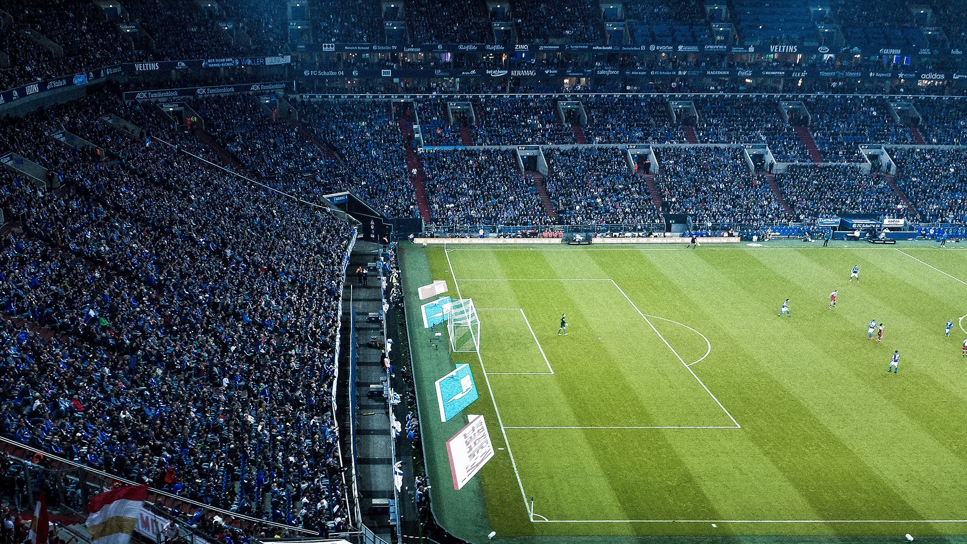 开云电竞在线-法甲胜利，球迷反应热烈，法甲足球